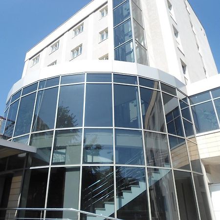 Hotel Nord بلوييست المظهر الخارجي الصورة