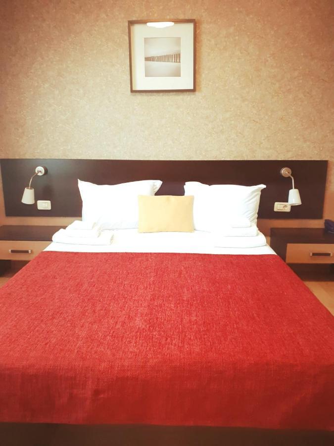 Hotel Nord بلوييست المظهر الخارجي الصورة