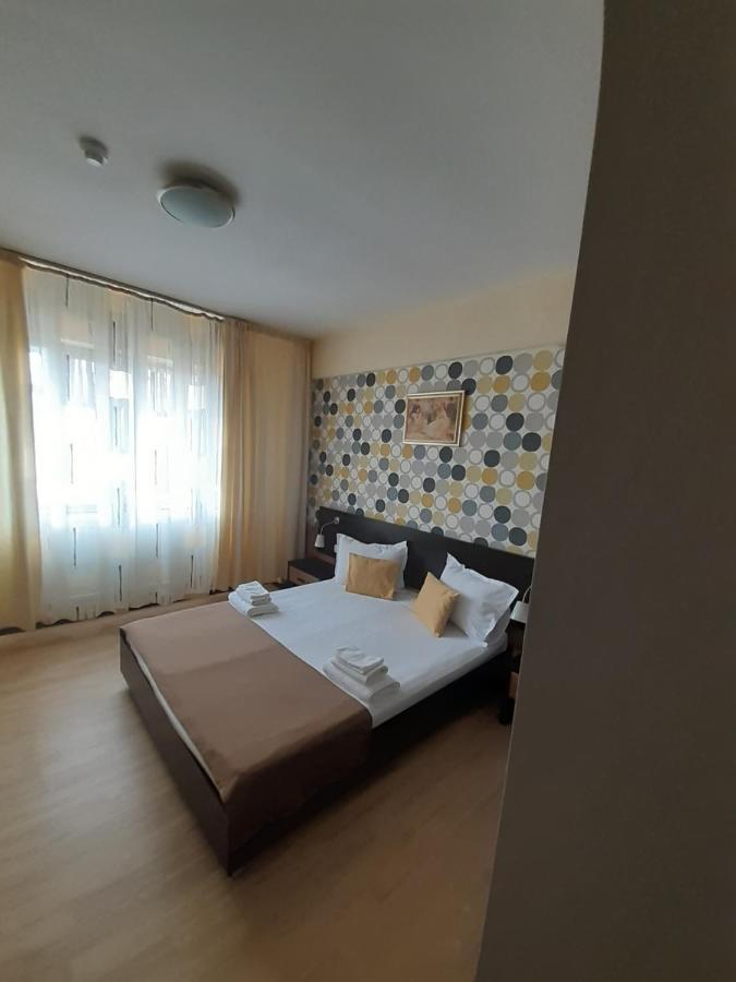 Hotel Nord بلوييست المظهر الخارجي الصورة